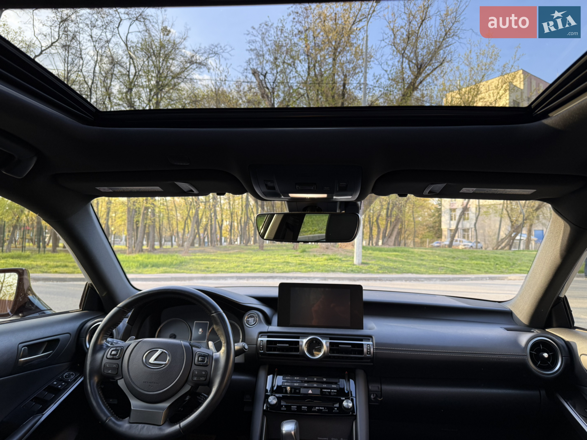 2021 Lexus IS - мініатюра 17