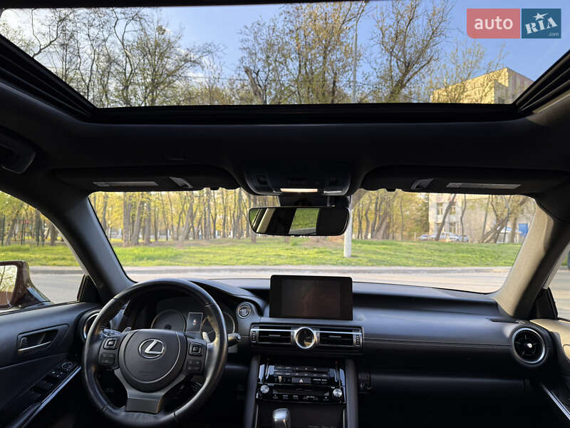 Седан Lexus IS 2021 в Харькове