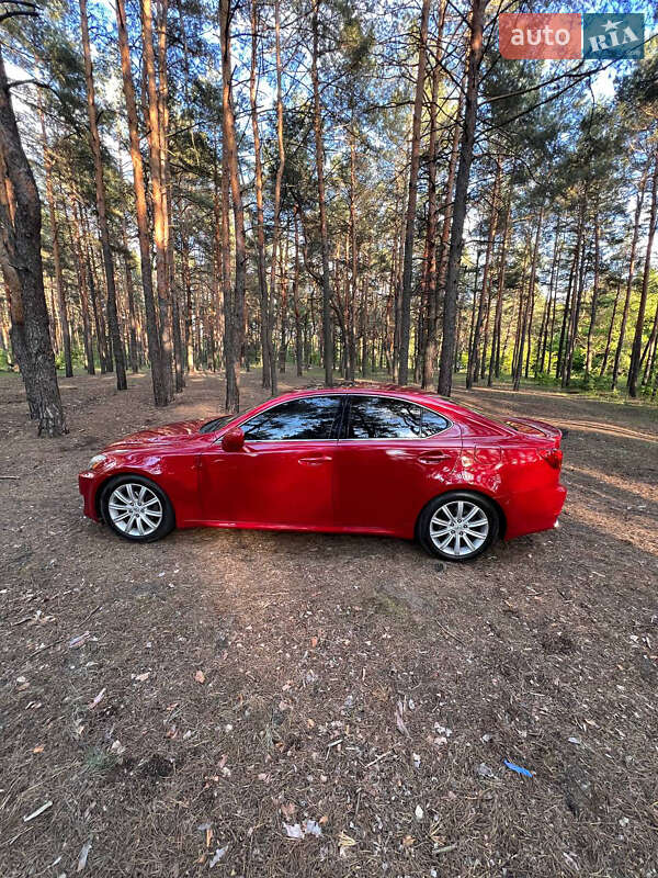 Седан Lexus IS 2006 в 