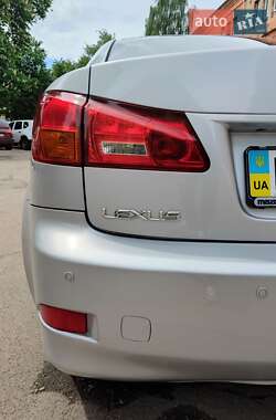 Седан Lexus IS 2007 в 