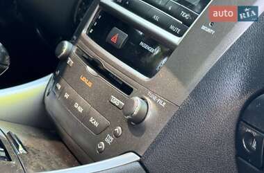 Седан Lexus IS 2012 в 