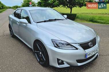 Седан Lexus IS 2010 в 