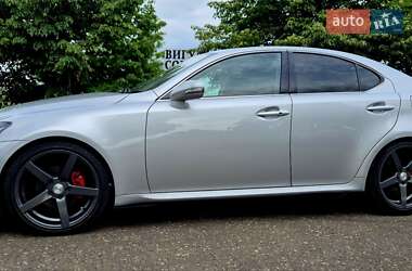 Седан Lexus IS 2010 в 
