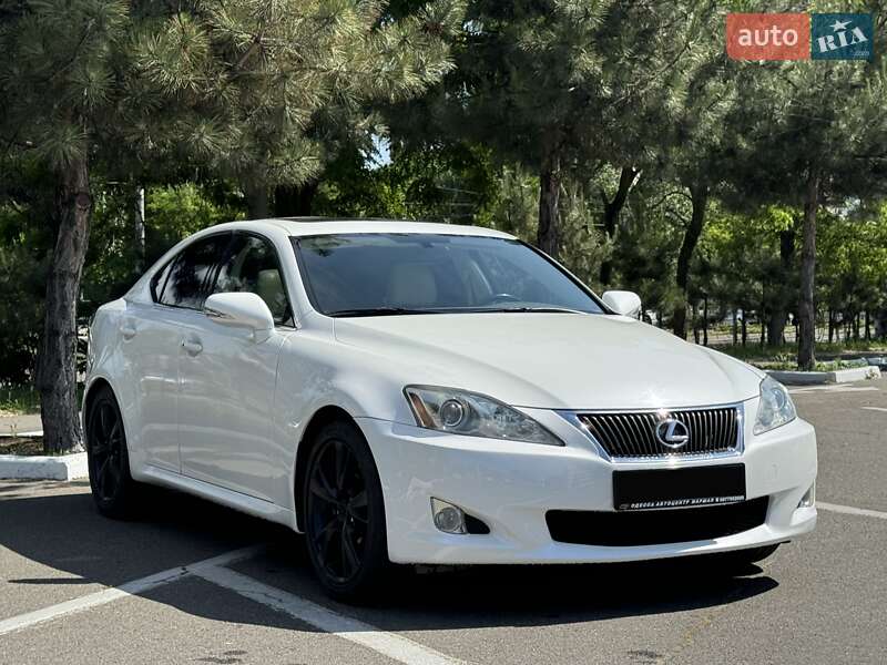 Седан Lexus IS 2010 в Одесі