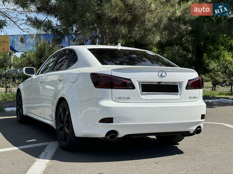 Седан Lexus IS 2010 в Одесі