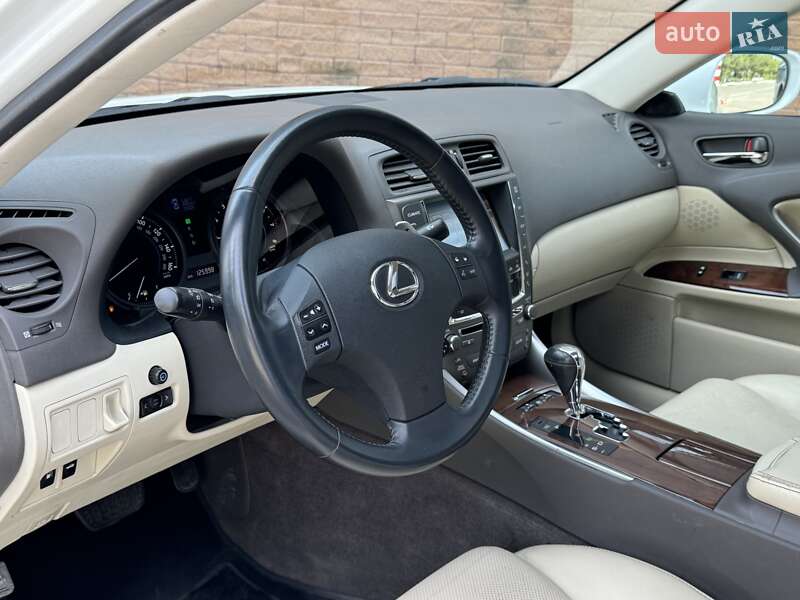 Седан Lexus IS 2010 в Одесі