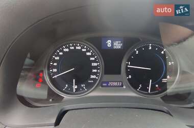 Седан Lexus IS 2010 в 