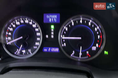 Седан Lexus IS 2011 в 