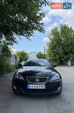Седан Lexus IS 2006 в 