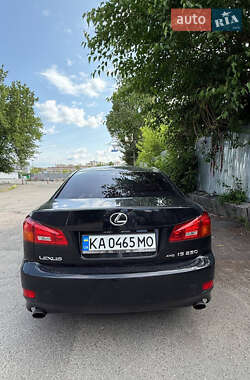 Седан Lexus IS 2006 в 