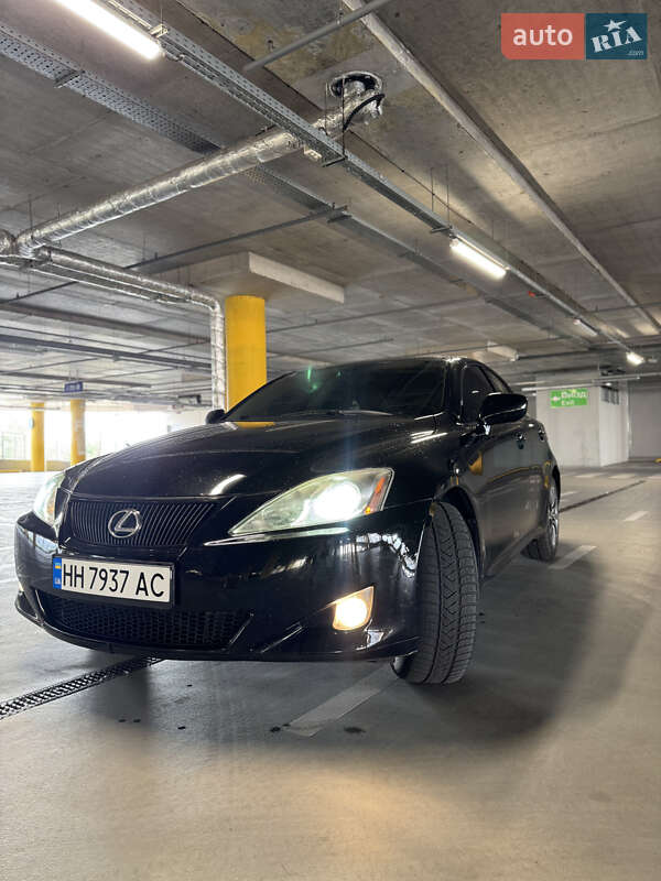 Седан Lexus IS 2006 в Києві