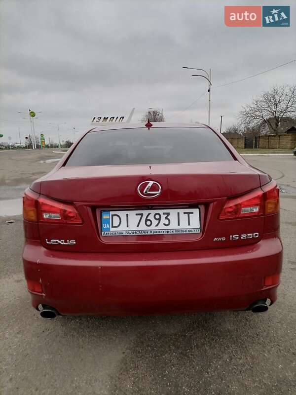 Седан Lexus IS 2008 в Измаиле