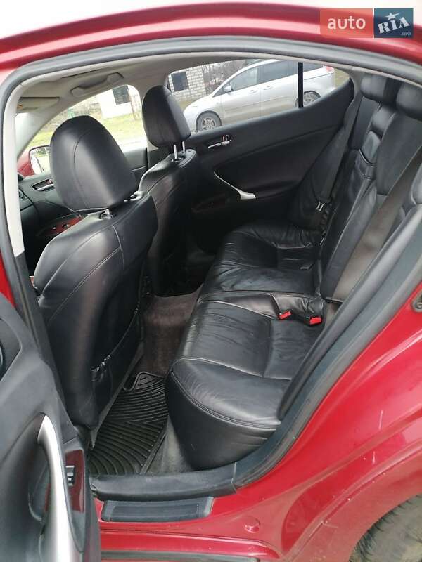 Седан Lexus IS 2008 в Измаиле