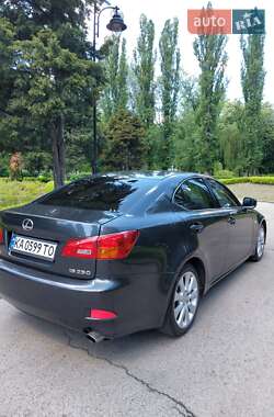Седан Lexus IS 2007 в 