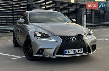Седан Lexus IS 2014 в Києві