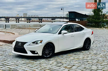 Седан Lexus IS 2016 в Киеве