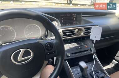 Седан Lexus IS 2014 в Николаеве
