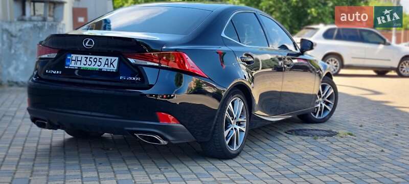 Седан Lexus IS 2017 в Одессе
