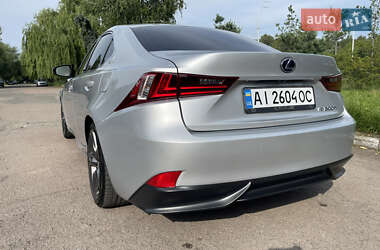 Седан Lexus IS 2014 в 