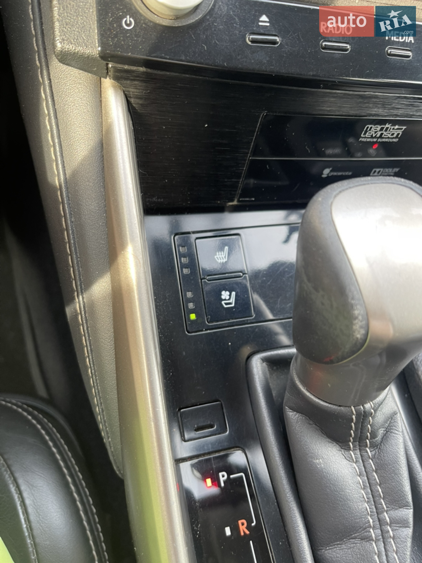 2014 Lexus IS - мініатюра 36