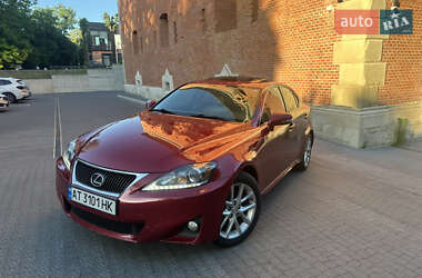 Седан Lexus IS 2011 в Львові