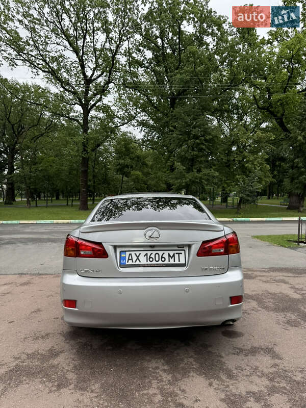 Седан Lexus IS 2006 в Харькове