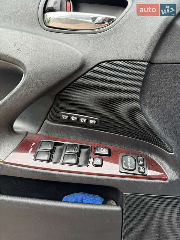 Седан Lexus IS 2006 в Харькове