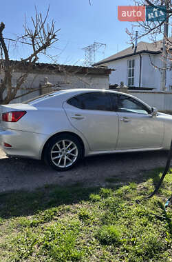 Седан Lexus IS 2011 в 