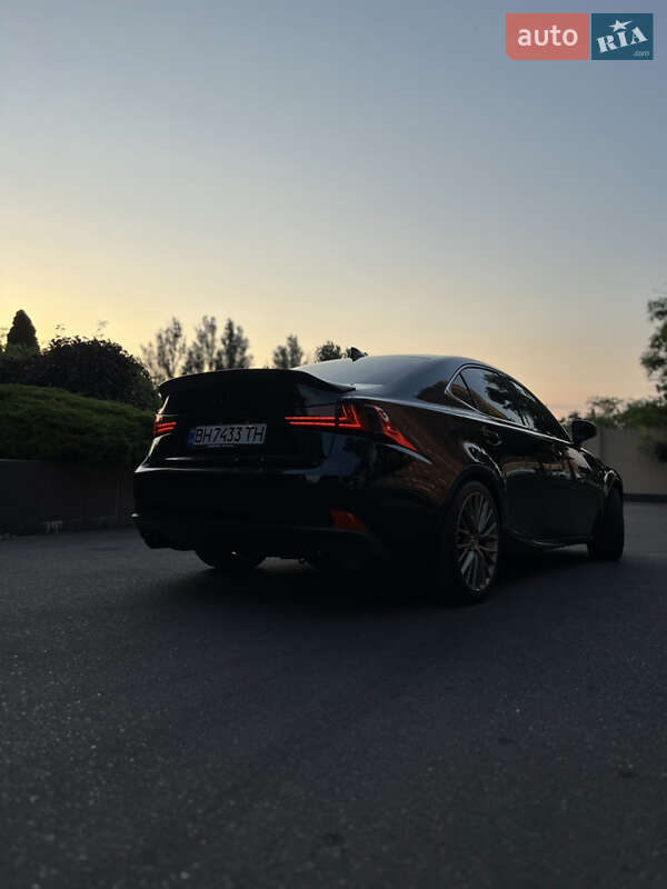 Седан Lexus IS 2013 в Одессе фото 4 Седан Lexus IS 2013 в Одессе