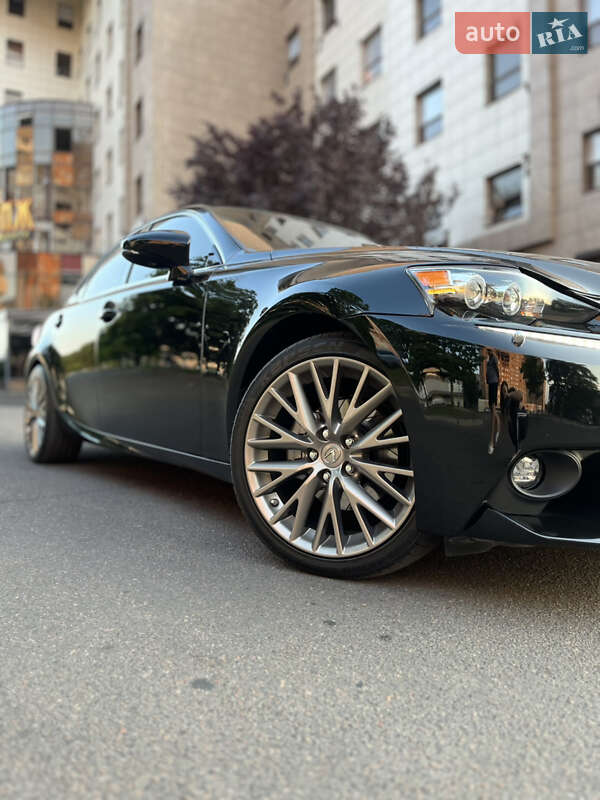 Седан Lexus IS 2013 в Одессе фото 11 Седан Lexus IS 2013 в Одессе