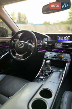 Седан Lexus IS 2013 в Одесі