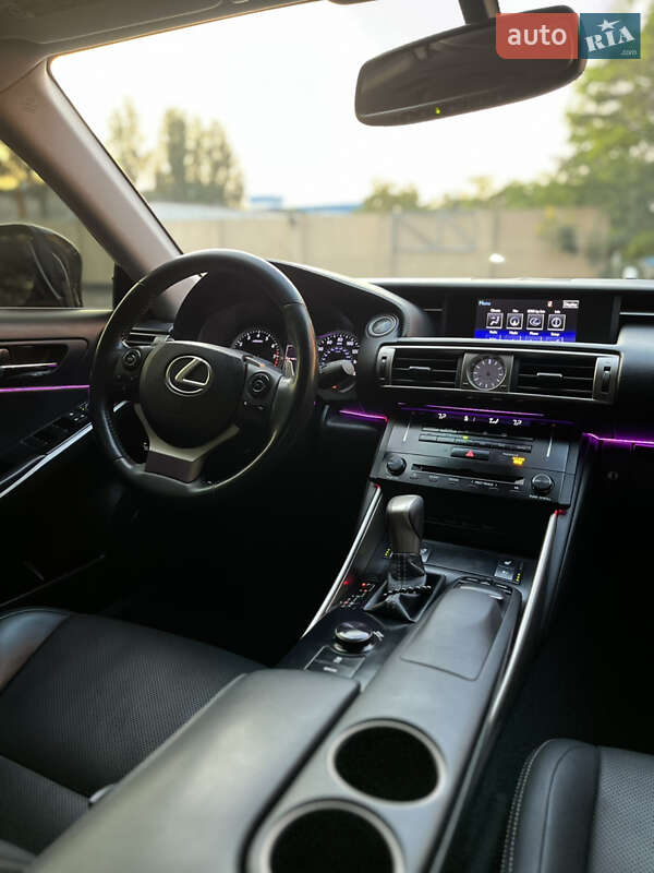 Седан Lexus IS 2013 в Одессе фото 30 Седан Lexus IS 2013 в Одессе