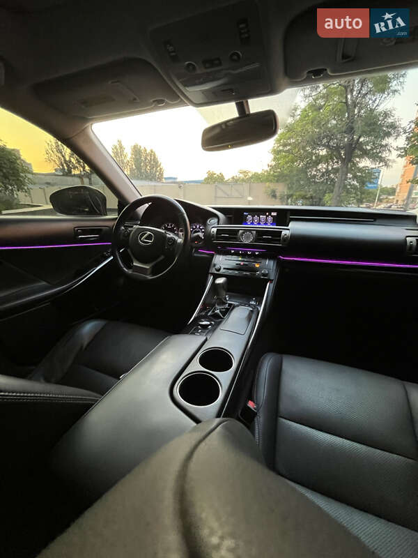 Седан Lexus IS 2013 в Одессе