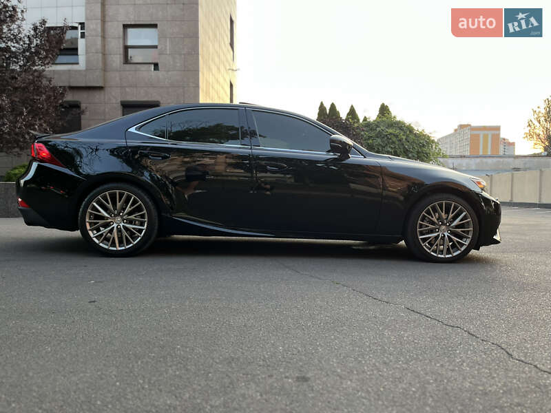 Седан Lexus IS 2013 в Одессе фото 39 Седан Lexus IS 2013 в Одессе