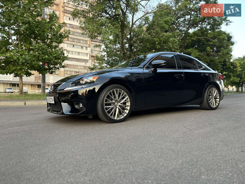 Седан Lexus IS 2013 в Одессе фото 49 Седан Lexus IS 2013 в Одессе