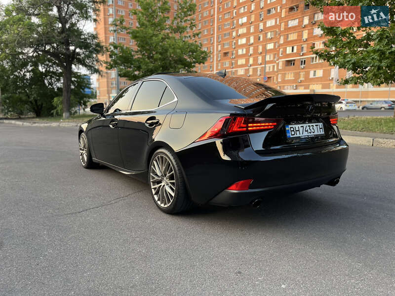 Седан Lexus IS 2013 в Одессе