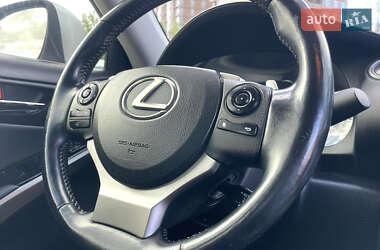 Седан Lexus IS 2014 в 