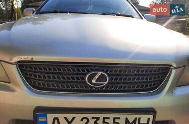 Седан Lexus IS 1999 в 