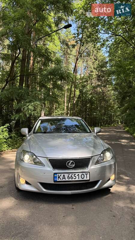 Lexus IS 2007