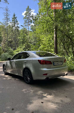 Седан Lexus IS 2007 в 
