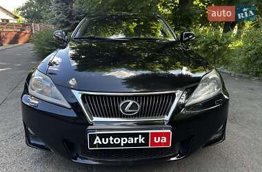 Седан Lexus IS 2011 в 
