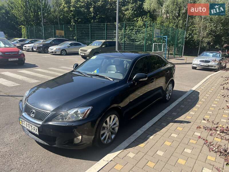 Lexus IS 2008