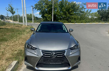 Седан Lexus IS 2017 в Киеве
