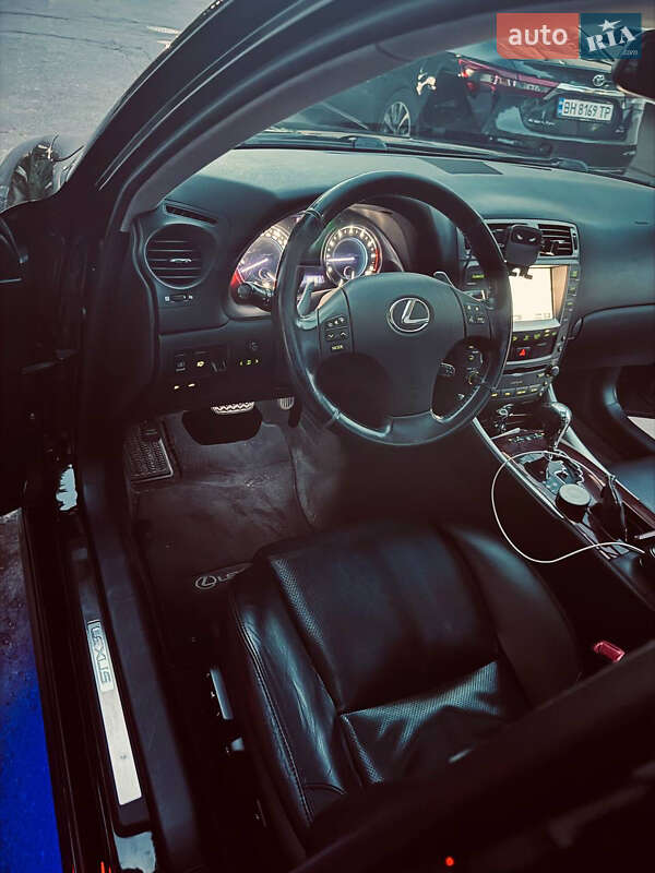 Седан Lexus IS 2008 в Одессе