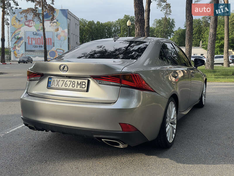 Седан Lexus IS 2017 в Харькове