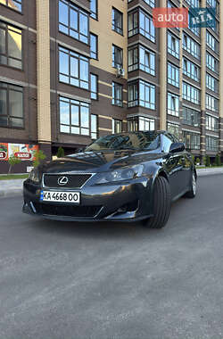 Седан Lexus IS 2005 в 