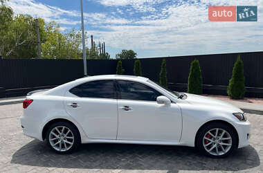 Седан Lexus IS 2013 в 