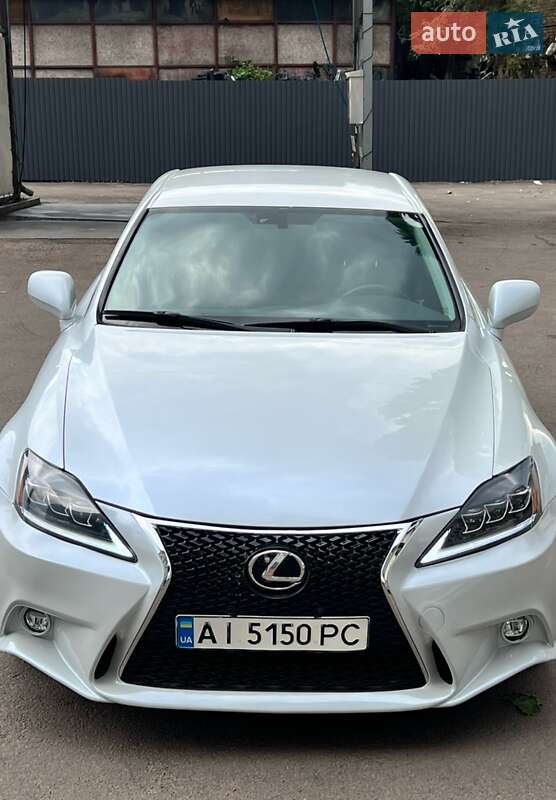 Седан Lexus IS 2008 в Киеве