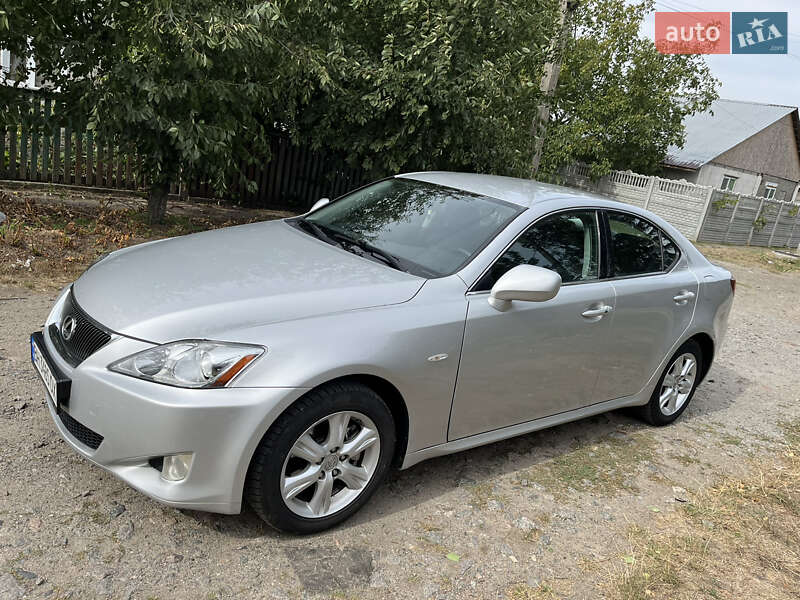 Седан Lexus IS 2008 в Умани
