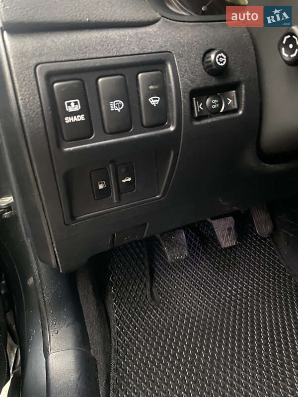 Седан Lexus IS 2006 в Киеве